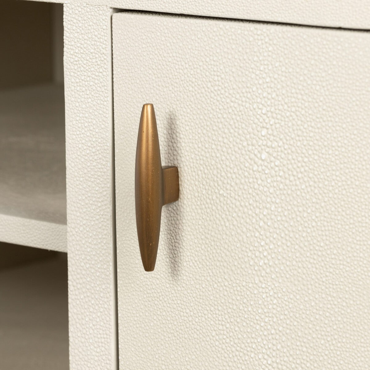 Hampton TV Unit | Ivory Shagreen with Brass Handles